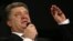 Украина президенті болудан үміткер Петр Порошенко. Париж, 7 наурыз 2014 жыл.