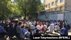 Акция в Москве в память о погибших при пожаре 27 августа