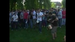 Budi se istok i zapad