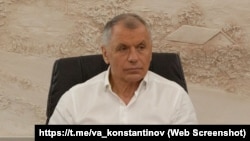 Владимир Константинов