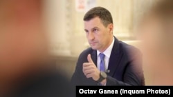 Odată cu numirea lui Tánczo Barna în funcția de ministru al Finanțelor Publice, Uniunea Democrată a Maghiarilor are, în premieră, un reprezentant în Consiliul Suprem de Apărare a Țării al României.