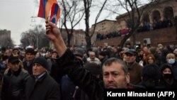 ARMENIA -- Opposition supporters rally outside the National Assembly building to demand Prime Minister Nikol Pashinian's resignation, March 1, 2021