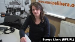 Chantal Doupeux în studioul Europei Libere la Chișinău