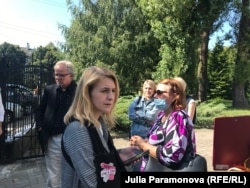Анастасия Нехаева перед судом по мере пресечения для Федуловой