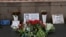 Цветы на месте убийства Бориса Немцова на Большом Москворецком мосту, Москва, 27 февраля 2026 года
