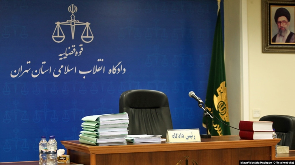 بیش از ۱۸ پرونده محاربه علیه ده‌ها معترض در دادگاه‌های انقلاب اسلامی تشکیل شده است.