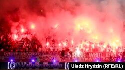 Фанати заявили, що не будуть відвідувати ні домашні, ні гостьові матчі своїх команд «до повної перемоги народу»