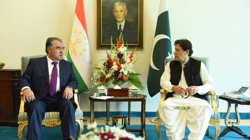 Премьер-министр Пакистана в ходе своего официального визита в Душанбе встретится с Эмомали Рахмоном