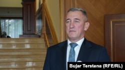 Nenad Rashiq.