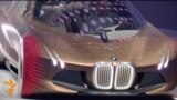 BMW айдоочусуз жүргөн унаа чыгарды