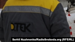 ДТЕК додає, що її співробітники продовжують працювати для забезпечення світла й тепла, попри небезпечні умови