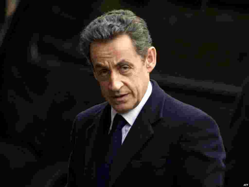 Presidenti i Franc&euml;s Nikolas Sarkozi, shkoi n&euml; Prag&euml; p&euml;r varrimin e Havelit.