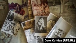 На ganakhleba.ge люди стали искать своих знакомых, бывших одноклассников, сокурсников