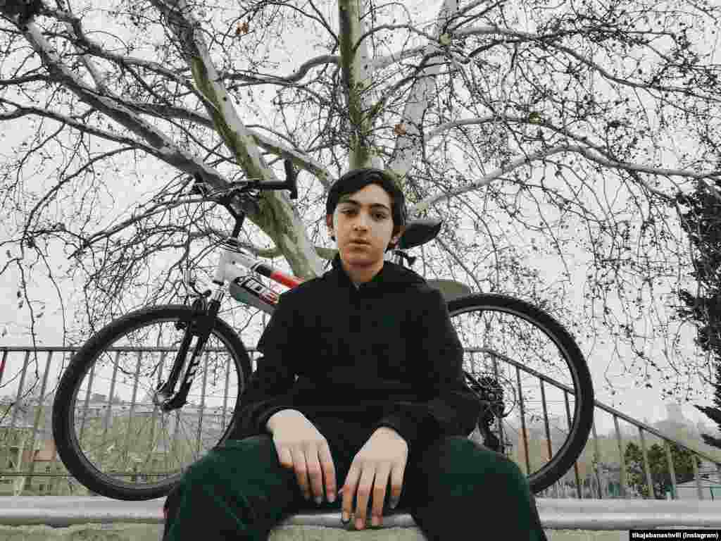 tikajabanashvili-ის სხვა ფოტოები ნახეთ მის ინსტაგრამის არხზე.