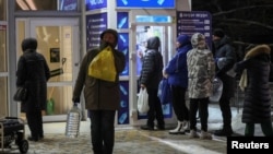 «На цей момент енергетики спільно з фахівцями Київводоканалу працюють у посиленому режимі, щоб якнайшвидше відновити електроживлення об’єктів водопровідно-каналізаційного господарства і повернути водопостачання киянам» (фото архівне)