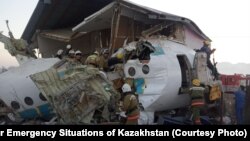 مرستندویه کارکوونکي د ژوندیو پاتې شویو لټون کوي