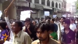 Pakistani Christians Protest After Deadly Church Bombings