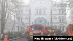 Ліквідація наслідків російського удару «шахедами» по Свято-Успенському монастирю в Одесі. 28 січня 2026 року
