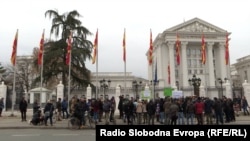 Протест против загадувањето на воздухот .