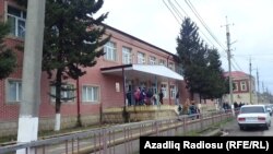 Azərbaycanda orta məktəb