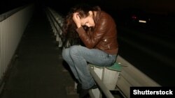 Ten söwdasy bilen meşgullanýan bir aýal. Illýustrasiýa suraty.