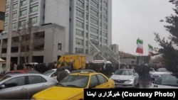 در تجمع رادیولوژیست‌ها به «خود ارجاعی و انجام سونوگرافی در مطب پزشکان زنان و زایمان» اعتراض شد.