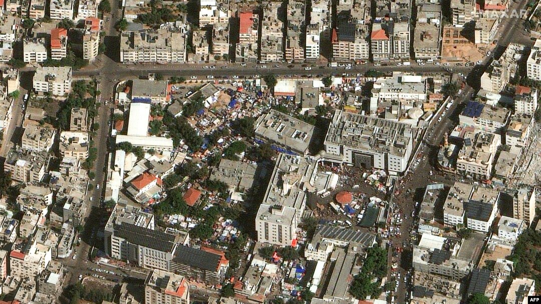Imagine panoramică asupra celui mai mare spital din Gaza, Al-Shifa.