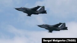 Зьнішчальнікі Su-25 у Севастопалі