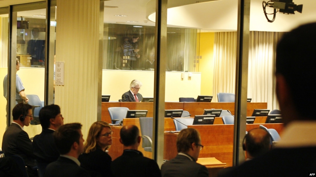 Karadžić se danas pojavio u sudnici Haškog tribunala
