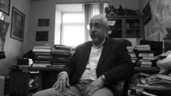 Сванідзэ: Рэжым стары, яго дзяўчаты ня любяць