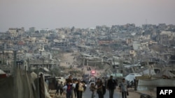 Rripi i Gazës i shkatërruar nga luftimet që kanë zgjatuar për dy vjet.