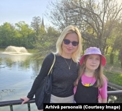 Polina și fiica ei plănuiesc să rămână în România.