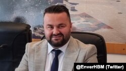 Enver Ramadani (na fotografiji, datum nepoznat): Veoma mali broj Albanaca je uključen u rad državnih institucija i organa Srbije