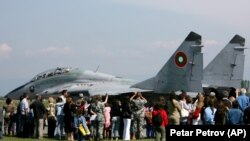 Un avion Mig-29, la baza militară Graf Ignatievo