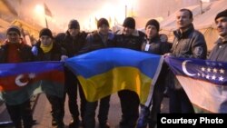 Ўзбеклар Киевда Евромайдонда.