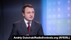 Кремінь вважає, що демонстрація російськомовних серіалів та фільмів несе загрозу національній безпеці