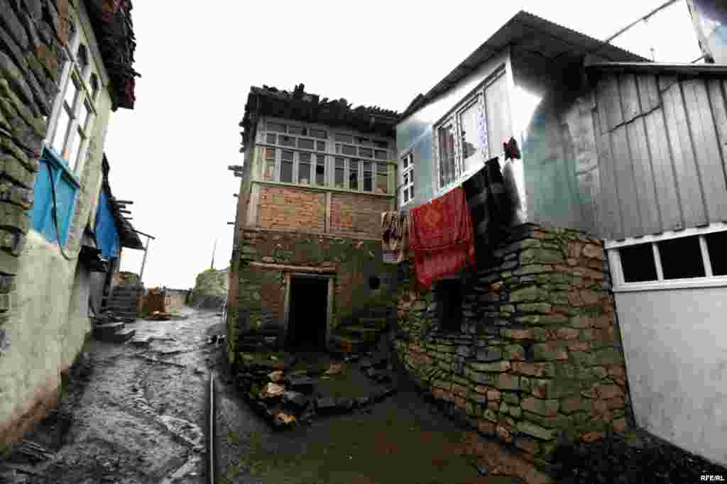 Xınalıq kəndinin yay qayğıları #12