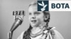 Një prezantuese hungareze në një zyrë të Radios Evropa e Lirë (REL) në Munih, Gjermani, në vitin 1955.<br><br>Radioja amerikane kishte filluar transmetimet pesë vjet më parë, më 4 korrik 1950.