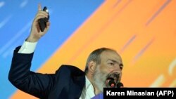 ARMENIA -- Armenian Prime Minister Nikol Pashinian gives a speech during a campaign rally in central Yerevan, June 17, 2021