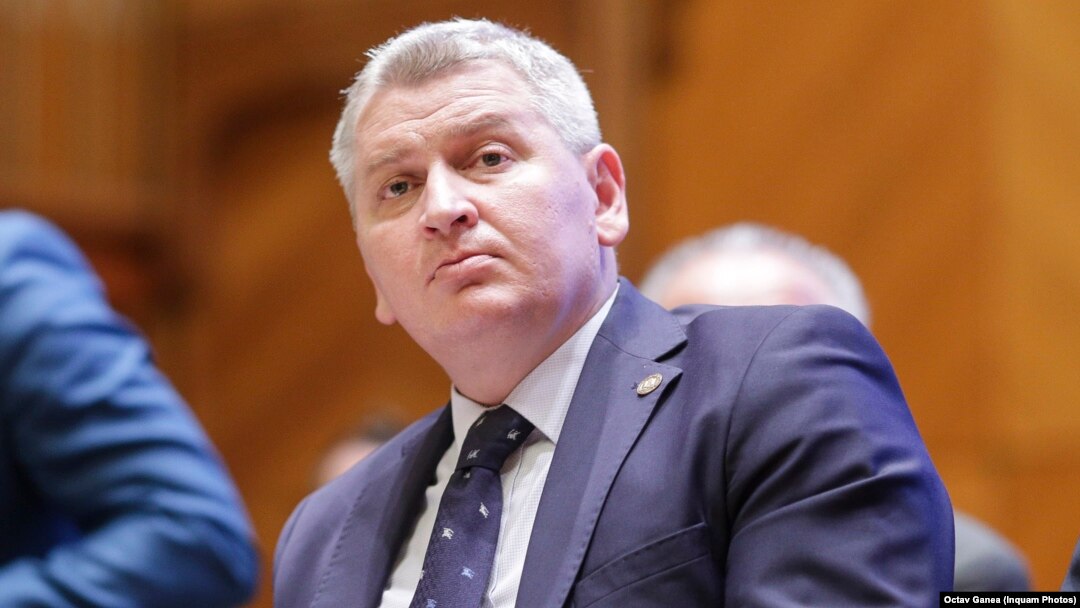 Florin Roman, ministrul Digitalizării, este acuzat de plagiat. Din punctul său de vedere nu a greșit cu nimic.