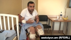 Armenia -- Robert Ananyan, a correspondent for the TV station A1+ injured by riot police, speaks to RFE/RL in a Yerevan hospital, 2Aug2016