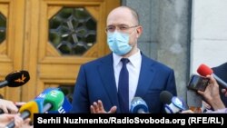 Денис Шмигаль вказав на послаблення рівня епідемічної небезпеки в окремих областях