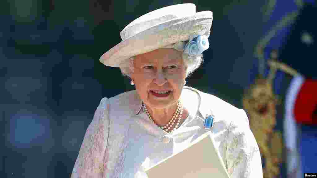 Velika Britanija - Kralica Elizabeta II proslavila je 60. godišnjicu krunidbe, London, 4. juni 2013. Foto: Reuters / Andrew Winning