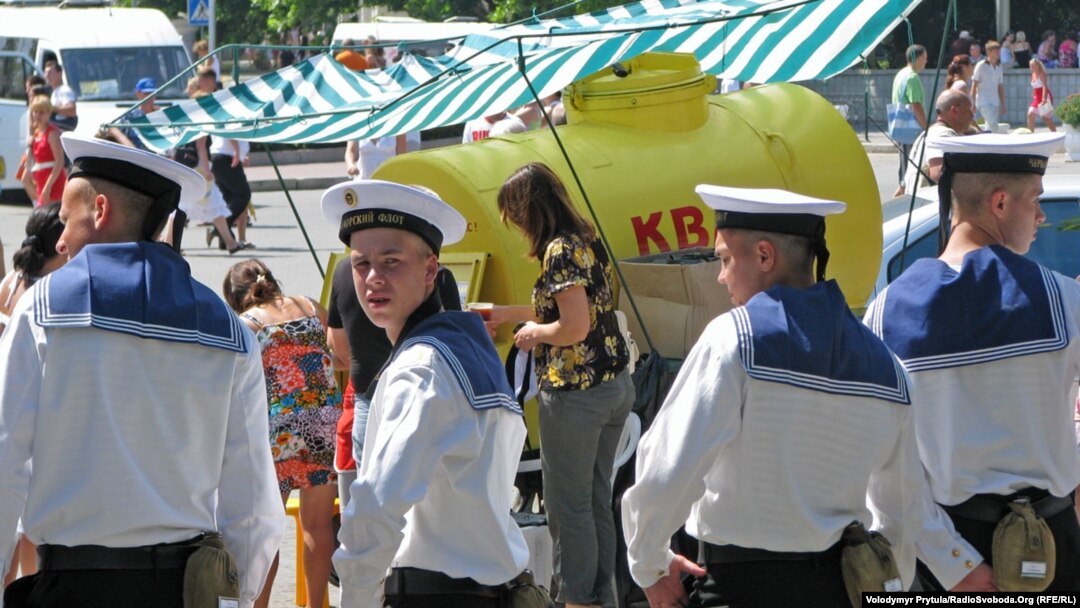 Российские моряки в Севастополе