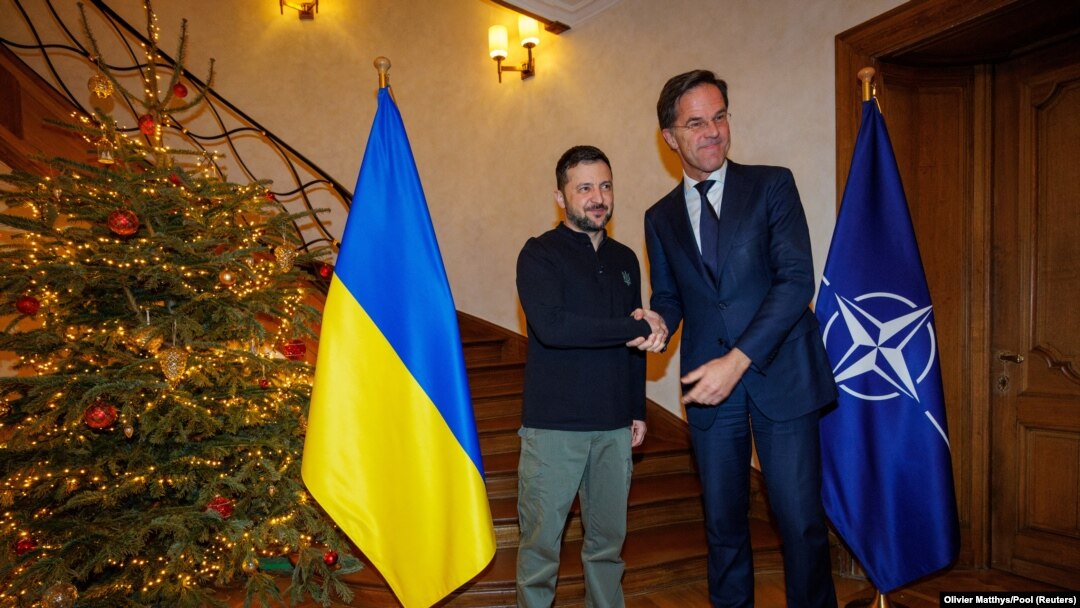 Președintele ucrainean Volodimir Zelenski se întâlnește cu șeful NATO, Mark Rutte, la Bruxelles.