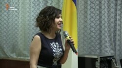 Артисти-волонтери виступили у вінницькому військовому госпіталі (відео)