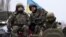 Soldați ucraineni în Donbas
