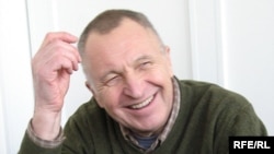 Кинорежиссер Андрей Смирнов в детстве одиннадцать раз смотрел фильм «Смелые люди»