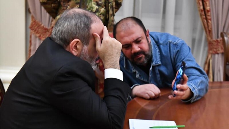 Премьер-министр Армении встретился с родственниками пропавших без вести и пленных 