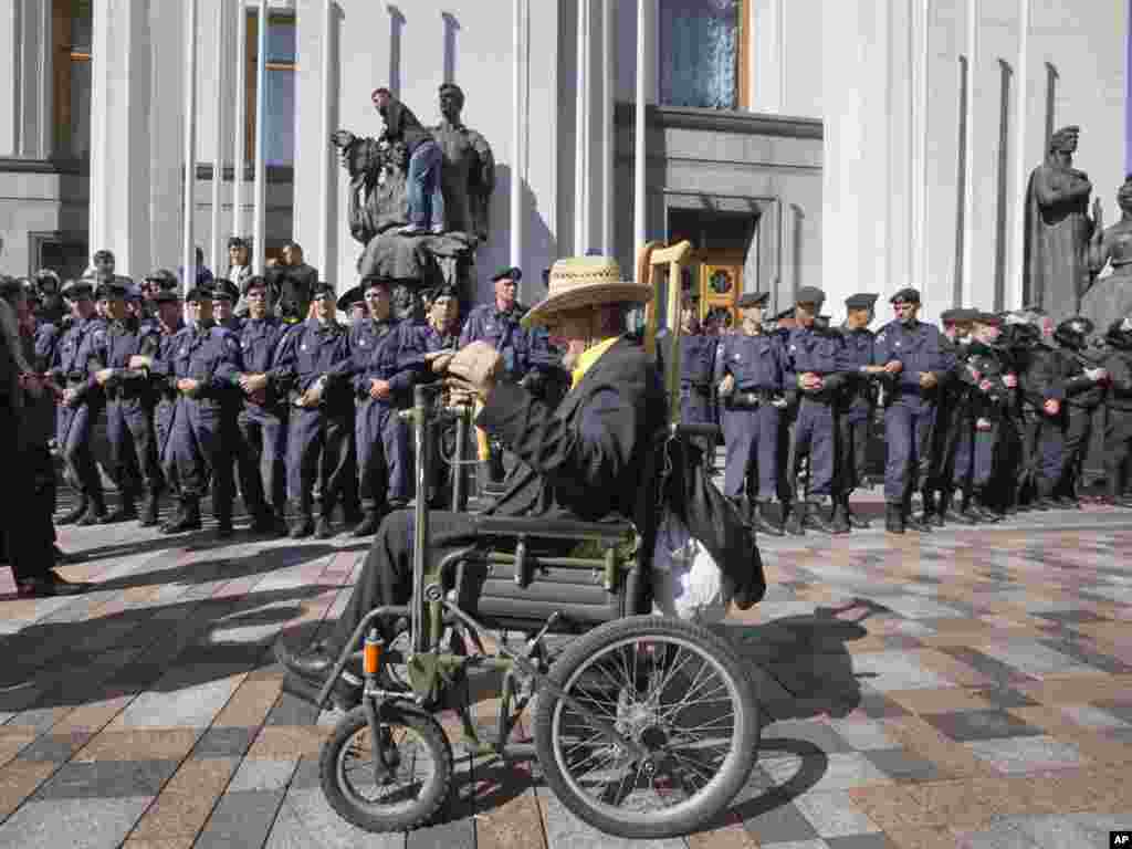 Акция чернобыльцев в Киеве.